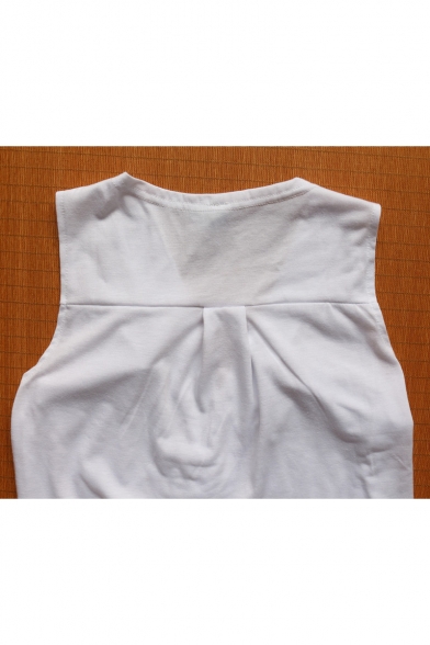 Summer Hot Popular Solid Color V-Neck Sleeveless Double-Pocket Front White T-Shirt