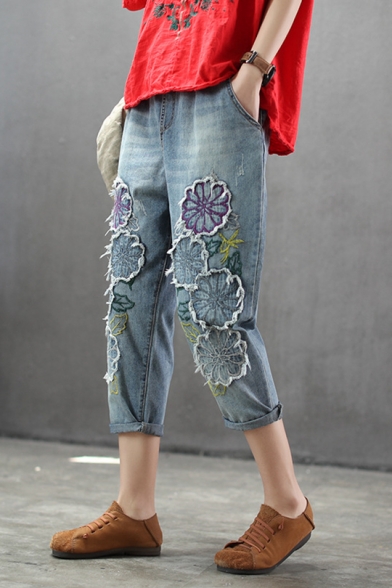 Womens Vintage Destroyed Floral Applique Rolled Cuff Cropped Blue Jeans