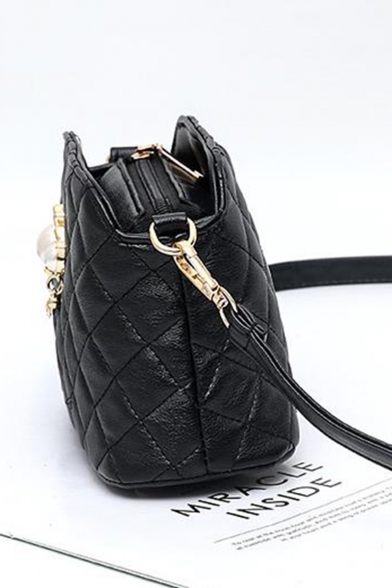 Chic Diamond Quilted Pearl Embellishment Black Crossbody Messenger Bag 21*10*13 CM
