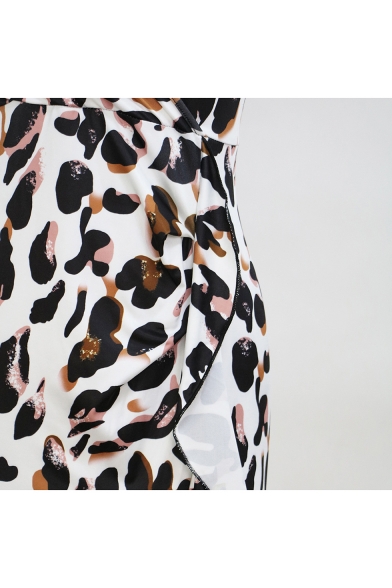 Women's V-Neck Sleeveless Leopard Printed Maxi Dovetail Slip Dress
