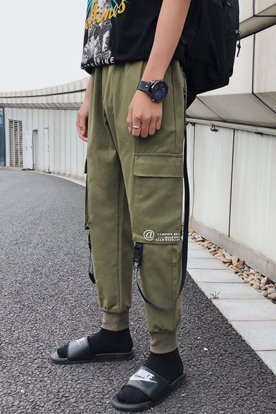 Men's Casual Fashion Letter Printed Flap Pocket Side Buckle Strap Design Cargo Pants