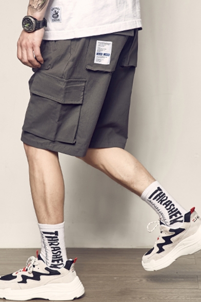Summer New Fashion Solid Color Drawstring Waist Casual Loose Cargo Shorts with Side Flap Pocket for Men