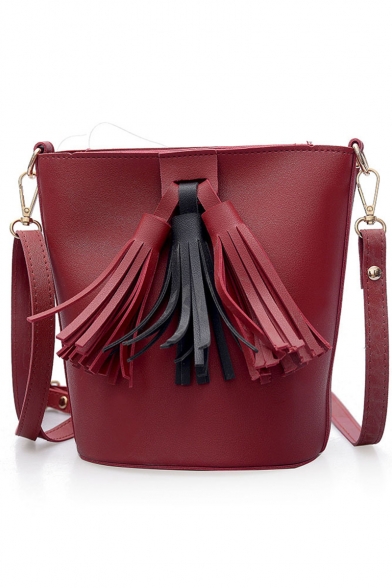 Trendy Plain Tassel Embellishment PU Leather Crossbody Bucket Bag 19*21*16 CM