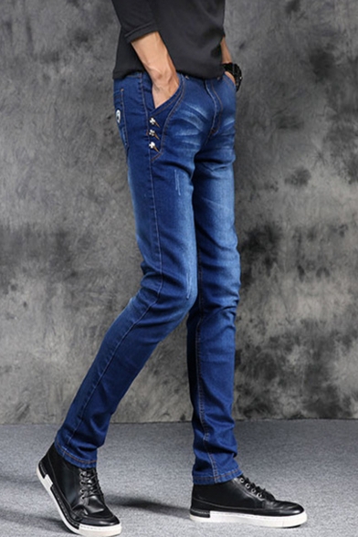 Men's Retro Fashion Simple Plain Rivet Embellished Slim Ripped Jeans