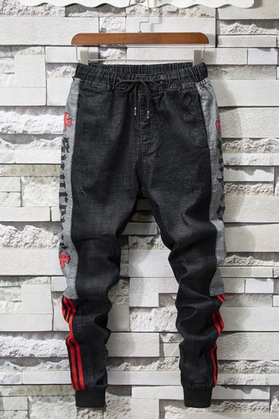 Men's New Stylish Letter Printed Tape Patched Side Drawstring Waist Black Jeans