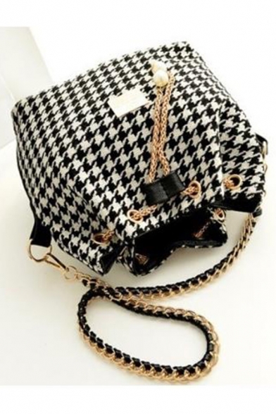 Women's Chic Plaid Pattern Pearl Embellishment Black Chain Drawstring Bucket Bag 25*26*15 CM