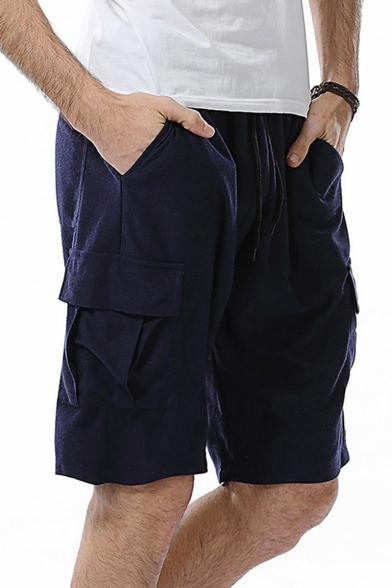 Men's Trendy Simple Plain Pleated Detail Flap Pocket Side Drawstring Waist Relaxed Sweat Shorts
