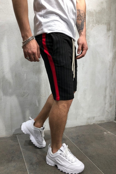 Men's Summer New Stylish Stripes Printed Drawstring Waist Slim Fit Casual Sports Shorts