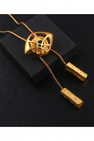 Cool Unique Gold Eye Shaped Pendant Necklace