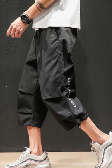 Men's Summer Trendy Letter Printed Ruffled Detail Drawstring Waist Cropped Casual Track Pants