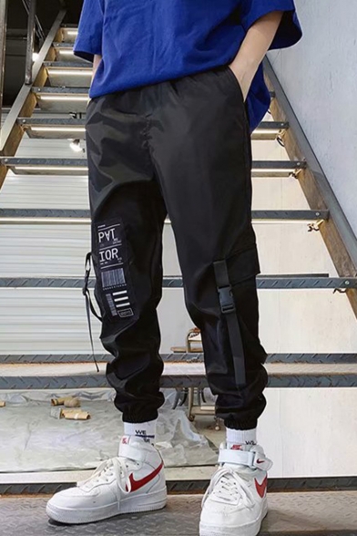Men's Street Style Graphic Pattern Buckle Strap Flap Pocket Design Ribbon Embellished Hip Pop Casual Cargo Pants
