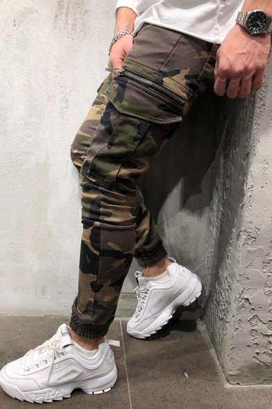Men's Trendy Cool Camouflage Printed Zipper Embellished Flap Pocket Side Elastic Cuffs Casual Skinny Pencil Pants