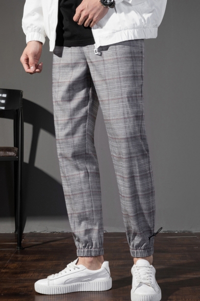 checkered tapered pants