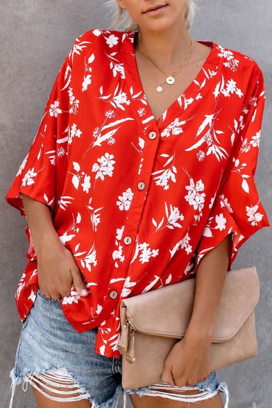 Trendy Allover Floral Printed V-Neck Three-Quarter Sleeve Button Down Chiffon Blouse