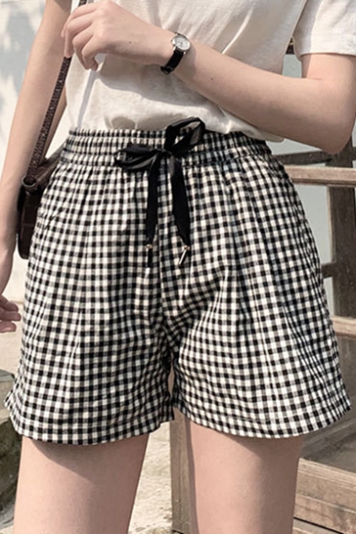 Trendy Black and White Plaid Print Drawstring Waist Cotton Loose Pull-On Shorts