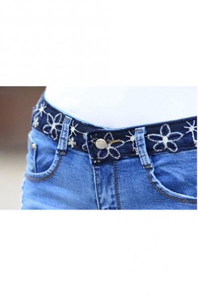 Blue Floral Printed Waist Distressed Stretch Fitted Lace Denim Shorts