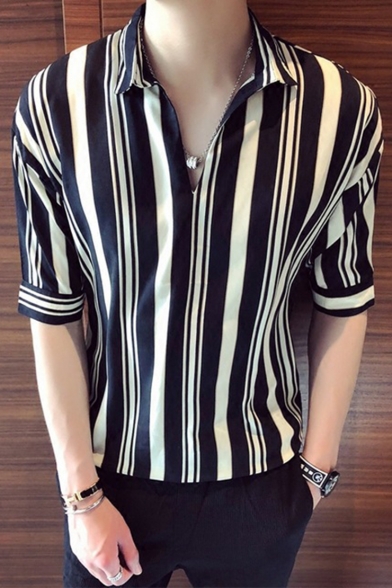 Men's Hot Fashion Striped Printed Half Sleeve Casual Black And White Loose Pullover Shirt