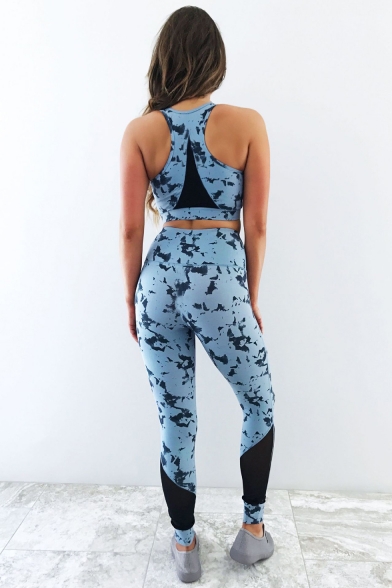 Stylish Blue Camo Printed Scoop Neck Crop Tank with Slim Leggings Sport Co-ords