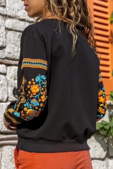 Womens Hot Trendy Black Long Sleeve Floral Embroidered Pullover Sweatshirt