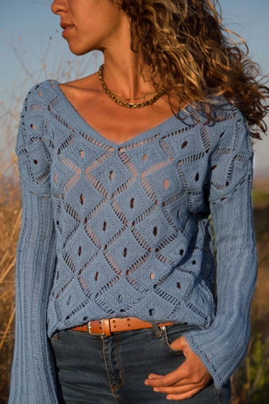 Womens Trendy Blue Plain Pierced Knit V-Neck Long Sleeve Sweater