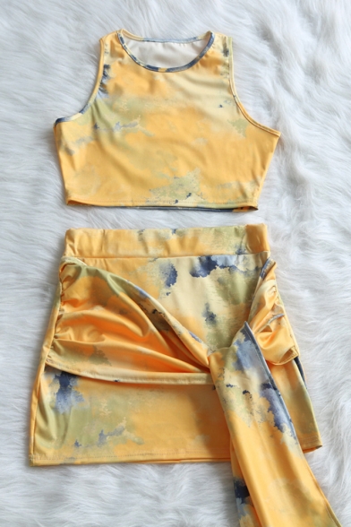 Fashion Yellow Tie Dye Round Neck Crop Tank with Knotted Mini Bodycon Skirt Two-Piece Set