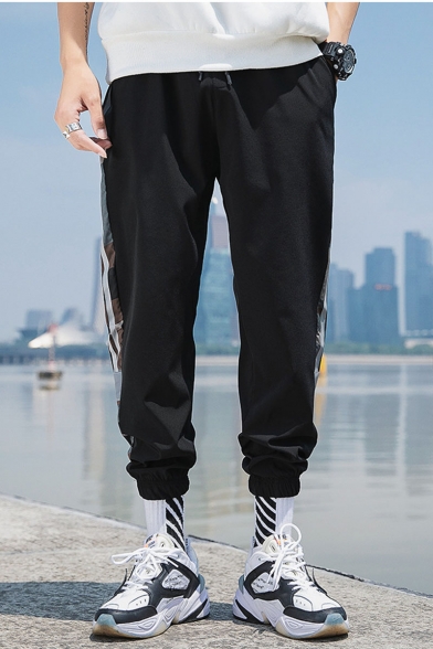 Street Style Popular Camouflage Printed Stripe Side Elastic Cuffs Loose Fit Trendy Track Pants for Men