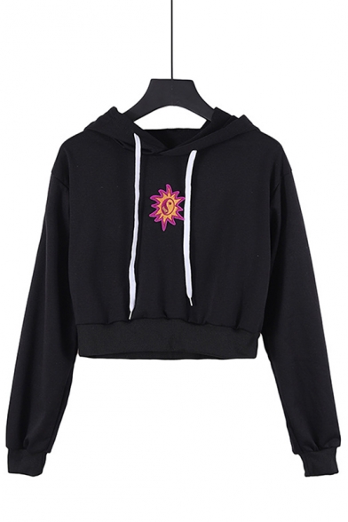 Hot Trendy Sun Embroidery Black Casual Cropped Hoodie