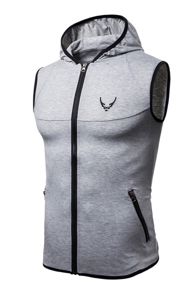 sleeveless hoodie with zipper pockets