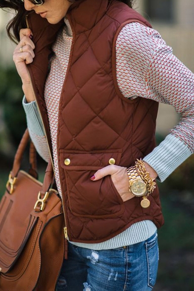 Winter Chic Solid Color Sleeveless Stand-Up Collar Flap Pocket Zip Up Fitted Quilted Vest