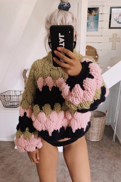 Womens Stylish Color Block Geometric Pattern Long Sleeve Round Neck Loose Fit Chunky Pullover Sweater