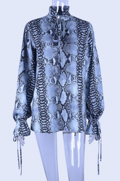 Blouson Frill Tie Sleeve V-Neck Blue Patterned Loose Blouse Top for Edgy Girls