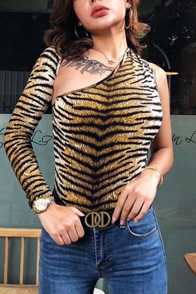 Sexy Long Sleeve Asymmetric Neck One-Shoulder Open Back Leopard-Printed Fitted Bodysuit for Women