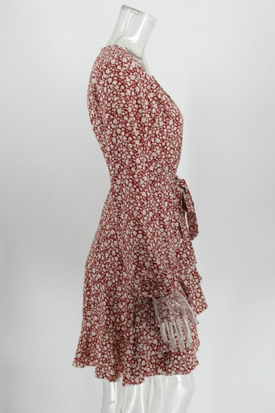 Ladies' Elegant Blouson Sleeve Deep V-Neck Bow-Tie Floral Print Ruffled Trim Sheath Short Wrap Dress in Brown