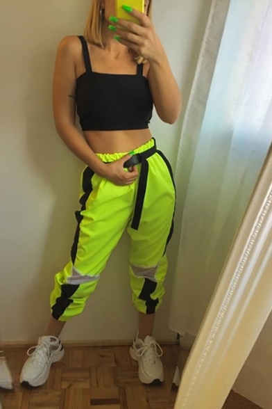 Female Sport Street Elastic Waist Contrasted Sheer Mesh Patched Cuffed Relaxed Fit Trousers in Neon Green