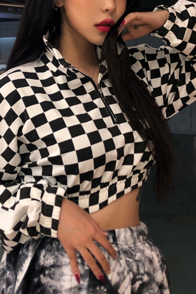 Classic Black and White Checkerboard Print Long Sleeve Half Zip Cropped Sweatshirt