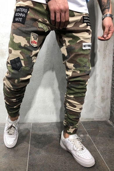 New Stylish Camouflage Printed Badge Applique Street Style Jeans Skinny Pants