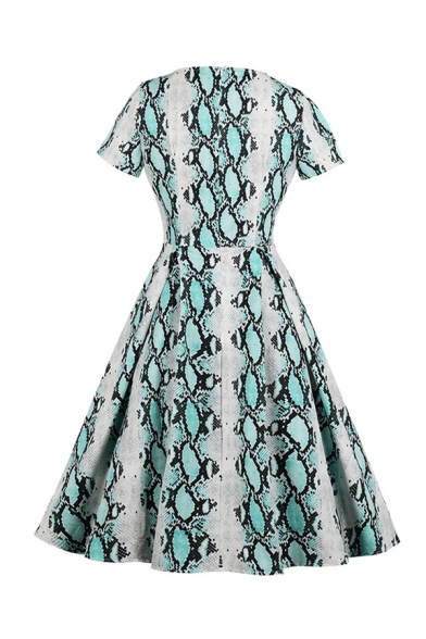 Dressy Girls' Short Sleeve V-Neck Snake Printed Ruched Maxi Pleated Swing Dress in Green