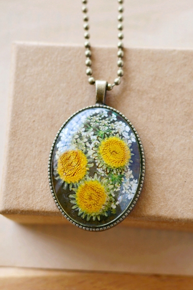 Vintage Womens Dried Sunflowers Designer Sweater Necklace for Gift
