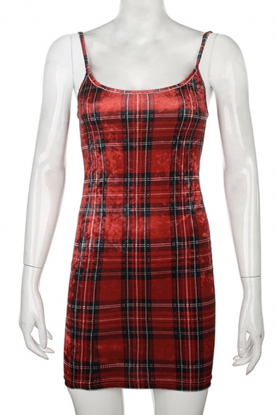 Pretty Girls Sleeveless Checker Print Slit Side Mini Sheath Cami Dress in Red