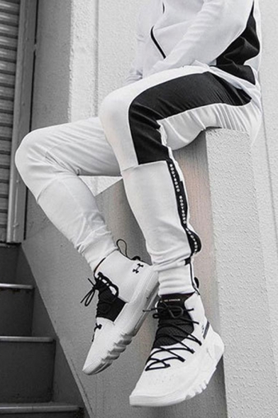 Hip Hop Street Boys Elastic Waist Contrasted Printed Cuffed Carrot Fit Sweatpants