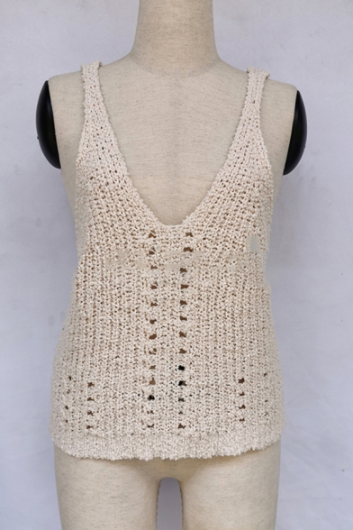 Chic Street Ladies Sleeveless V-Neck Hollow Out Knitted Relaxed Fit Cami Top in White