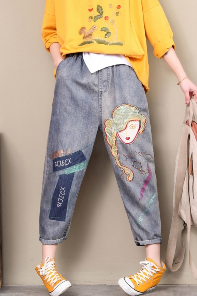 Casual Fancy Girls Elastic Waist Cartoon Letter Embroidered Rolled Cuffs Ankle Carrot Fit Jeans in Light Blue