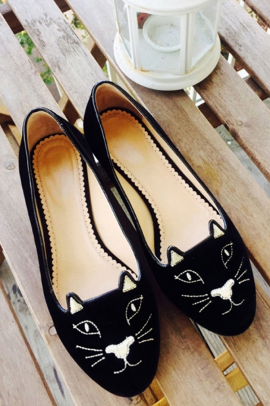 Fashionable Fancy Girls Cat Embroidered Velvet Flat Loafers