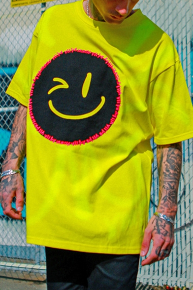 Fluorescent Color Letter V Smile Face Graffiti Graphic Short Sleeve Crew Neck Label Panel Oversize Tee Top for Boys