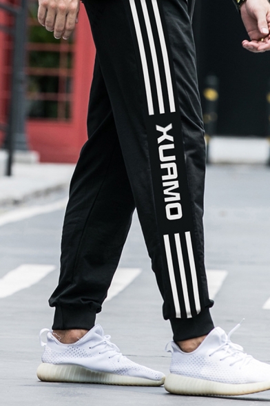 Black Vintage Striped Letter Xuamo Printed Cuffed Drawstring Ankle Length Tapered Fit Jogger Pants for Men