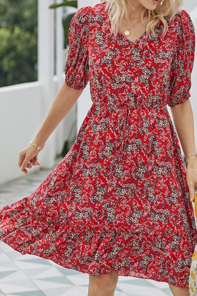 Fashionable Ditsy Floral Print Drawstring Waist Stringy Selvedge V Neck Short Puff Sleeve Knee Length A-Line Dress for Women