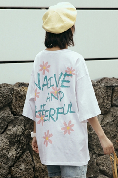 Stylish Girls Letter Naive And Cheerful Flower Graphic 3/4 Sleeves Round Neck Relaxed Fitted T Shirt