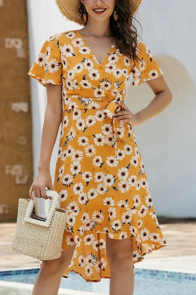 Holiday Ladies All over Daisy Floral Printed Short Sleeve Surplice Neck Bow Tied Waist Ruffled Mid A-line Dress in Orange