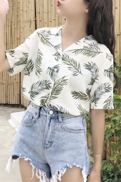 Trendy Womens All over Leaf Printed Short Sleeve Notched Collar Button dwon Loose Shirt in White