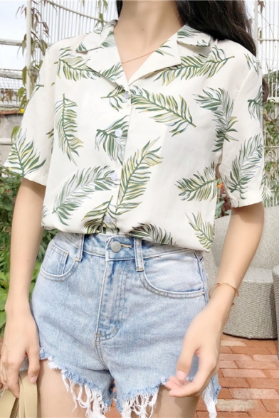 Trendy Womens All over Leaf Printed Short Sleeve Notched Collar Button dwon Loose Shirt in White
